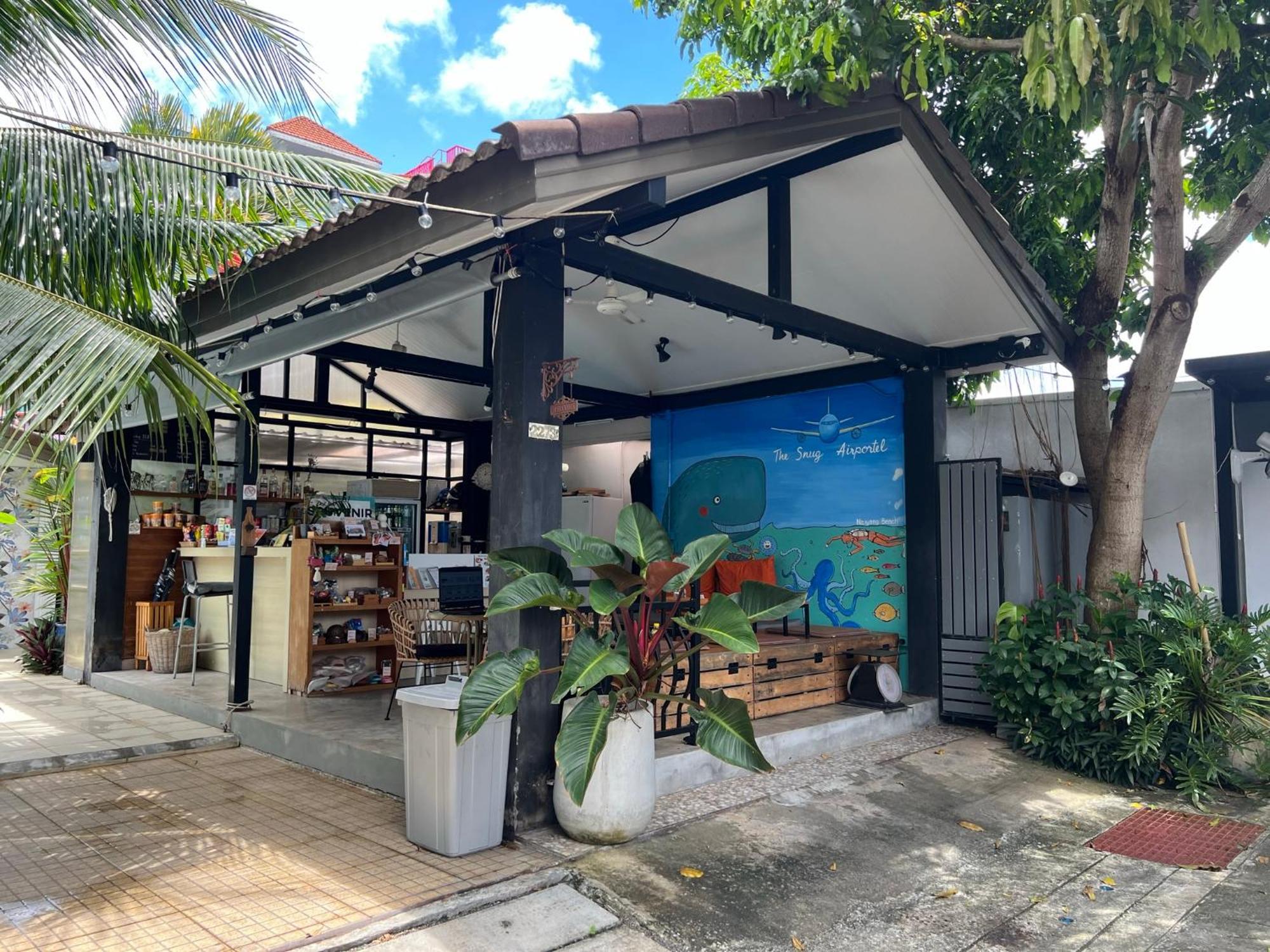 The Snug Airportel - Phuket Airport Nai Yang Beach エクステリア 写真